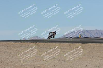 media/Dec-04-2025-Racers Edge (Thu) [[5ebc9f124d]]/3-B Group/7-Session 4 (Turn 10 Inside)/